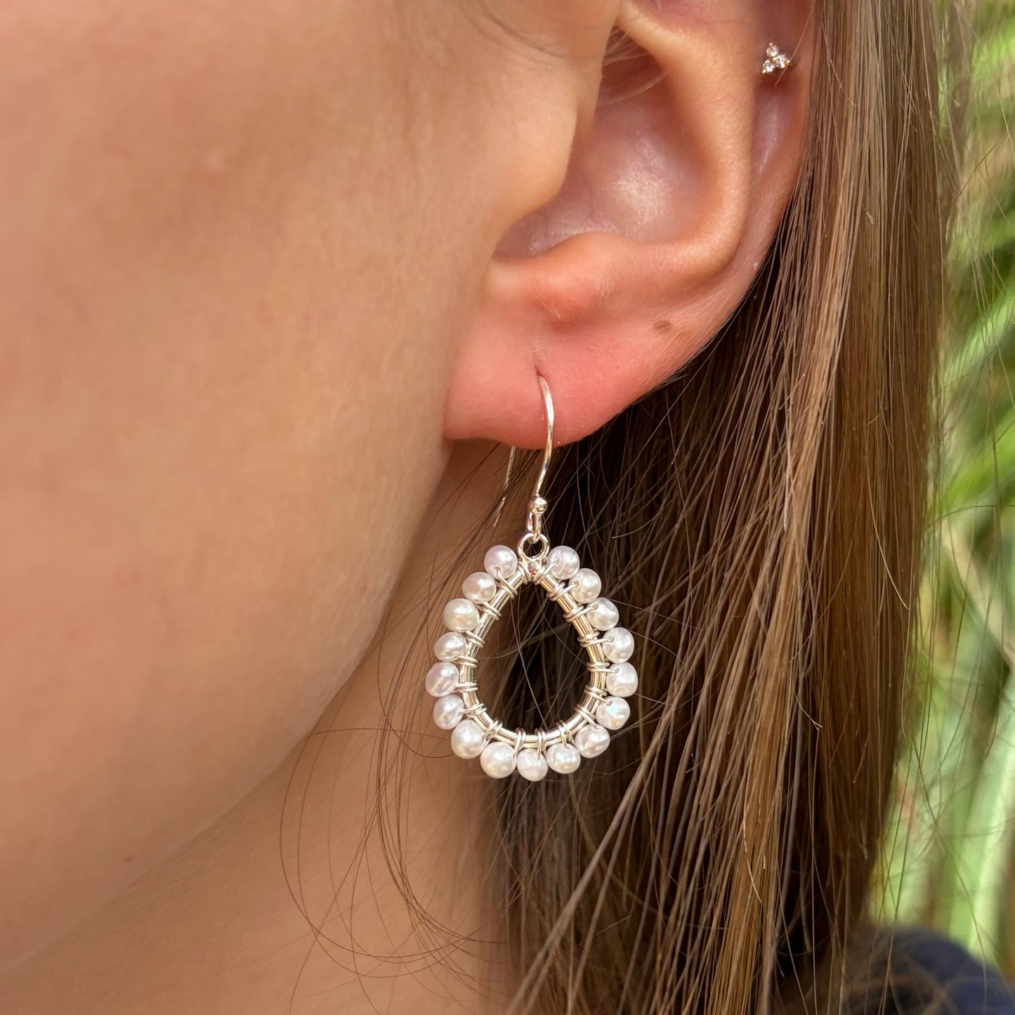 *Freshwater Pearl Mini Teardrop Earrings (Silver)