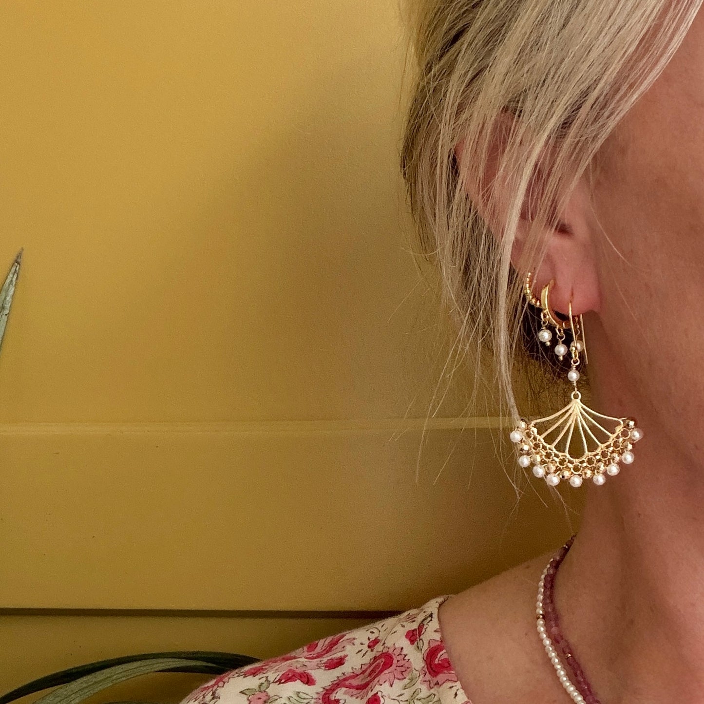 Freshwater Pearl Rolo Fan Beaded Earrings
