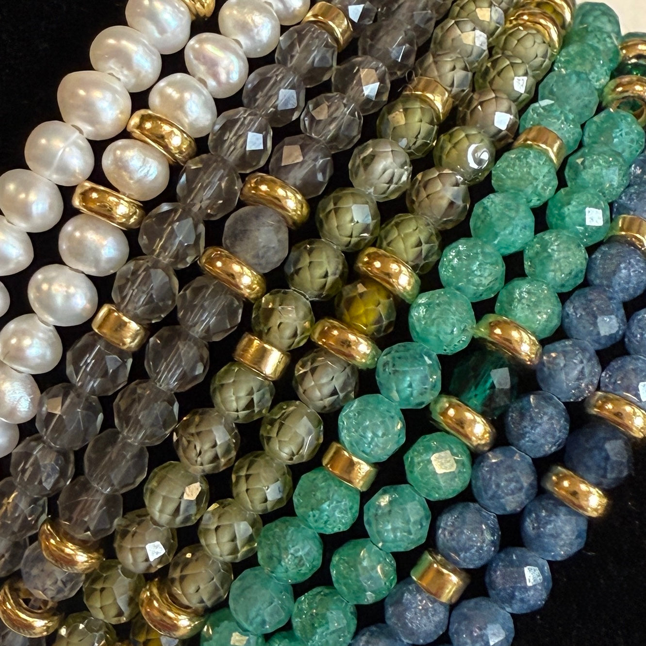 Olive Peridot & Double Gold Nugget Stretchy Gemstone Bracelet