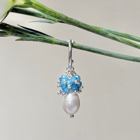 *Mini Hoop Earrings With Ibiza Pearl & Dark Cornflower Blue Kyanite Drops (Silver)
