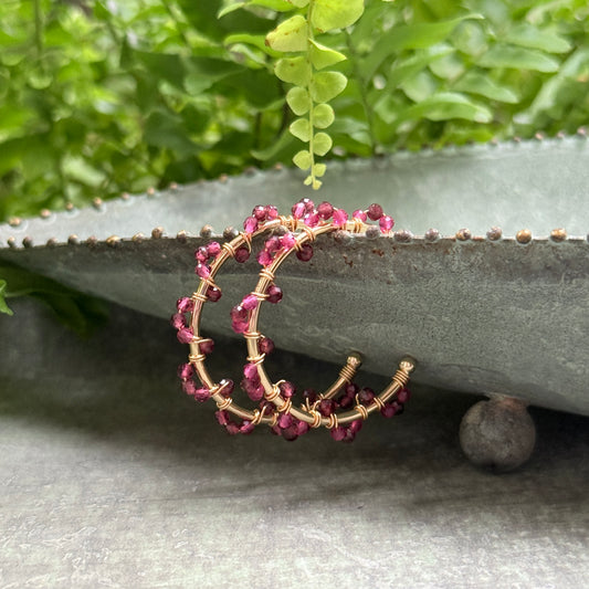Burgundy & Fuchsia Pink Garnet Swirl Midi Hoop Beaded Earrings