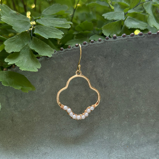 Freshwater Pearl Mini Clover Earrings