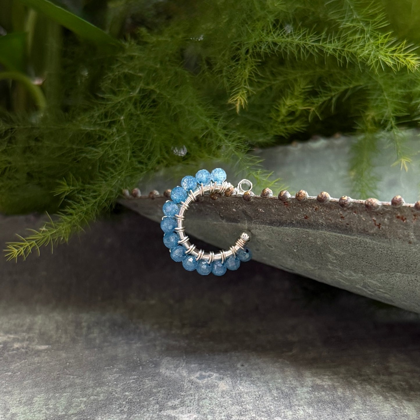 Chunky Dark Cornflower Kyanite Mini Hoop Beaded Earrings (Silver)