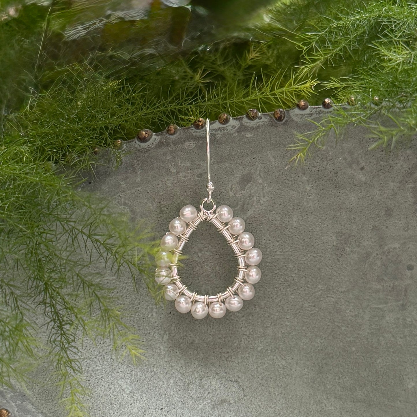Freshwater Pearl Mini Teardrop Earrings (Silver)