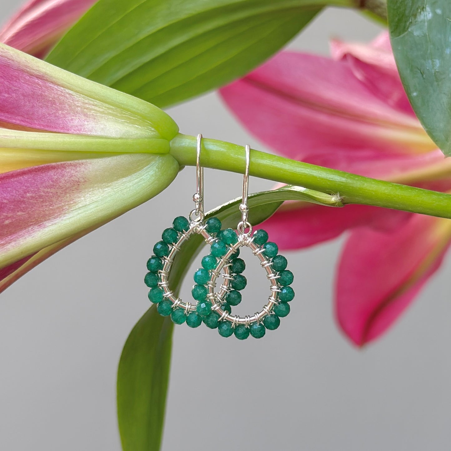 Mid Emerald Jade Mini Teardrop Earrings (Silver)