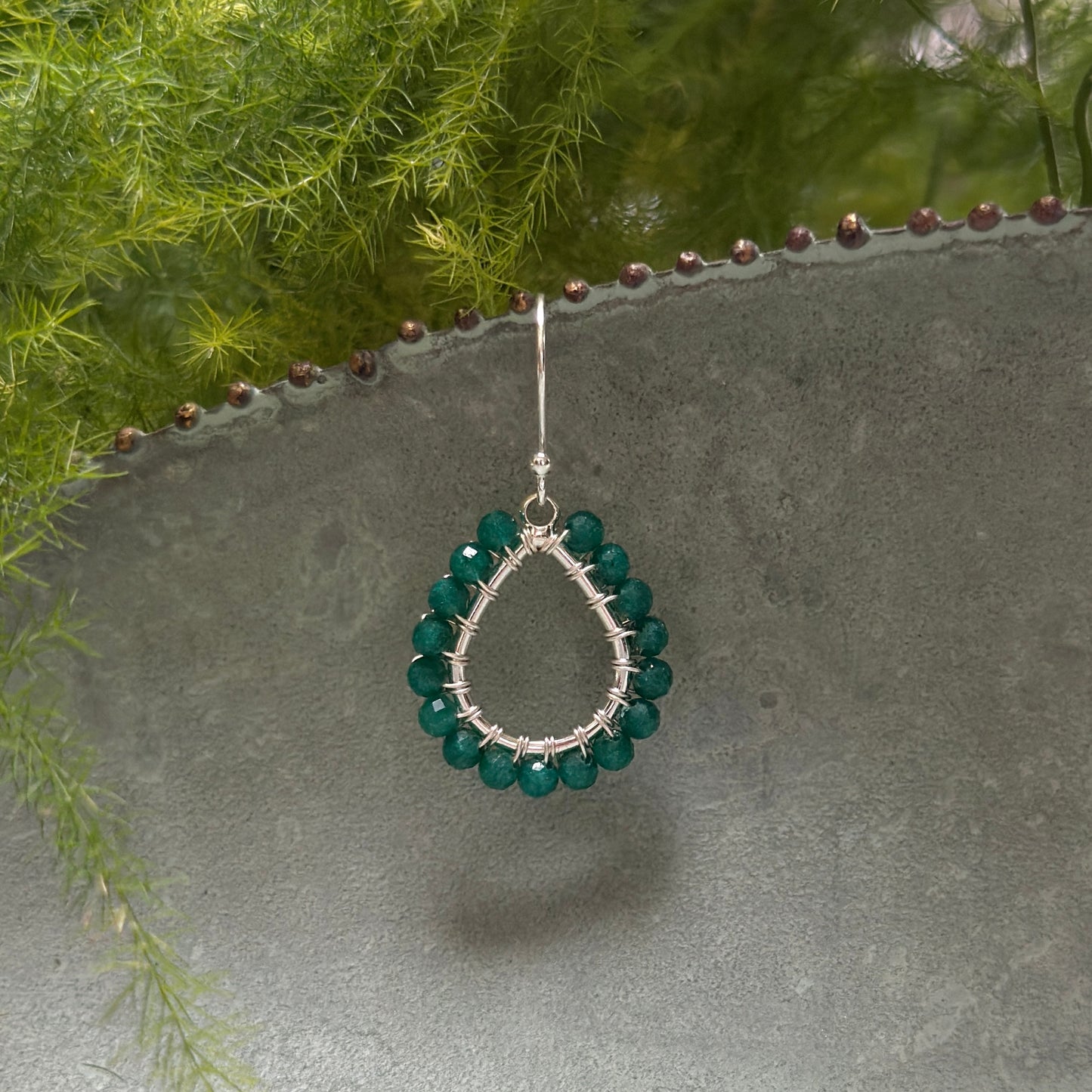 Mid Emerald Jade Mini Teardrop Earrings (Silver)