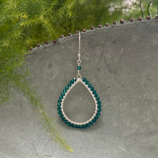 Teal Green Quartz Midi Teardrop Beaded Earrings (Silver)