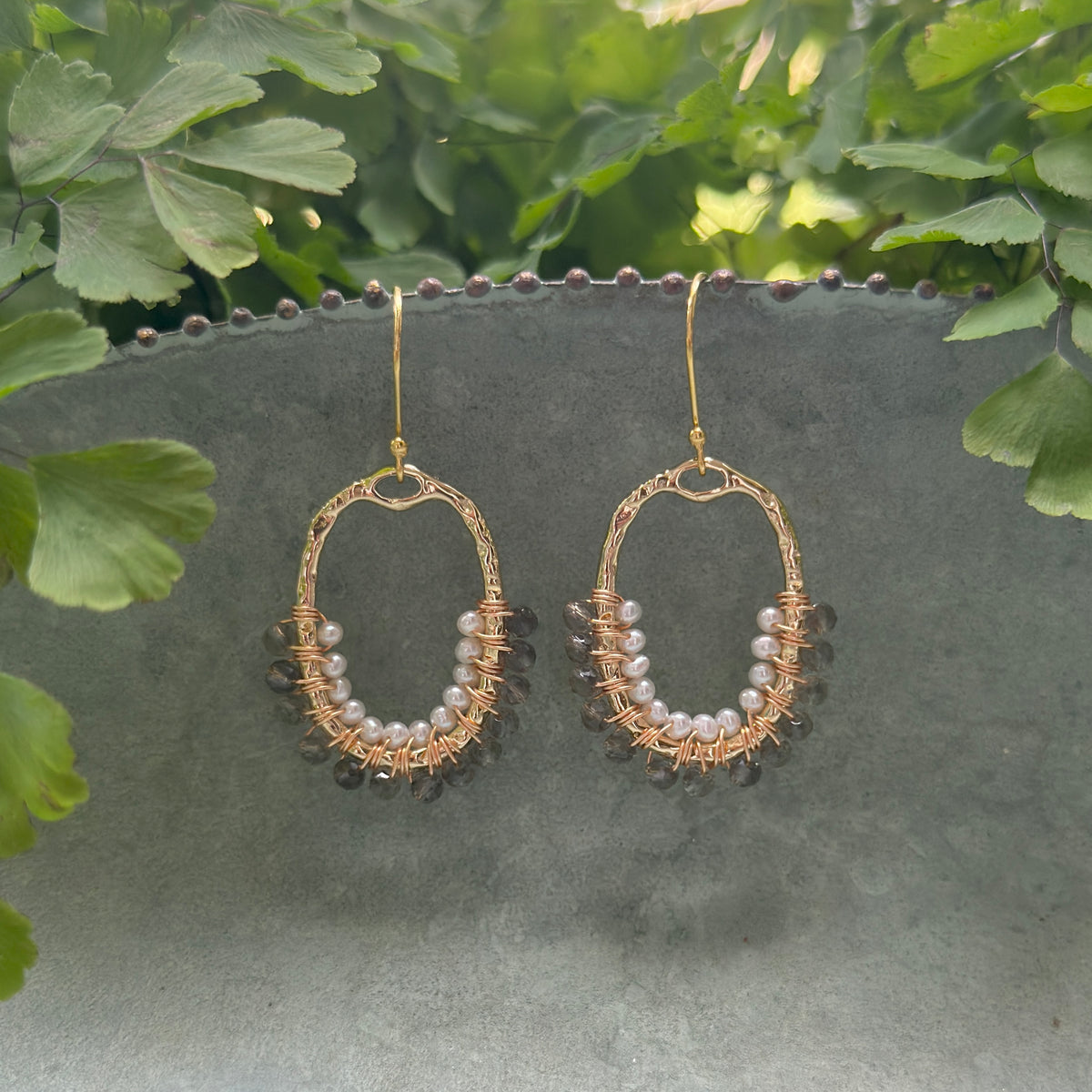 Taupe Agate & Freshwater Pearl 1/2 Oval Beaded Earrings