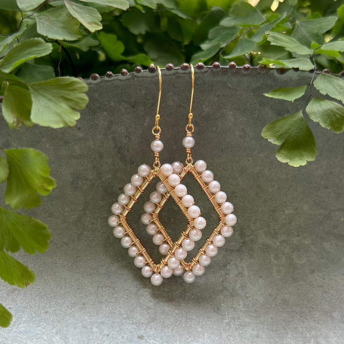 Freshwater Pearl Kite Beaded Earrings
