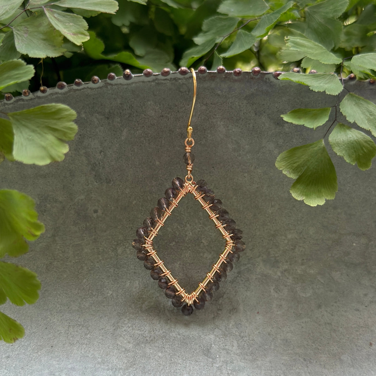 Taupe Agate Kite Beaded Earrings