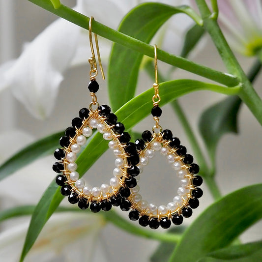 *Black Onyx & Freshwater Pearl Double Beaded Midi Teardrop Earrings