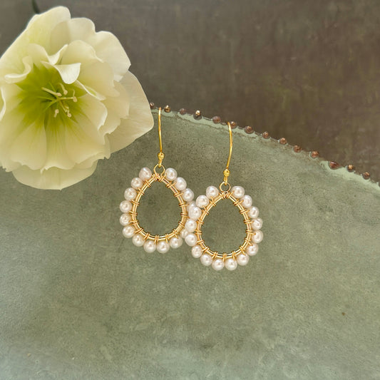 *Freshwater Pearl Mini Teardrop Earrings