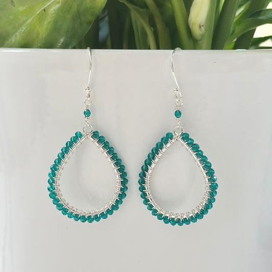Teal Green Quartz Midi Teardrop Beaded Earrings (Silver)