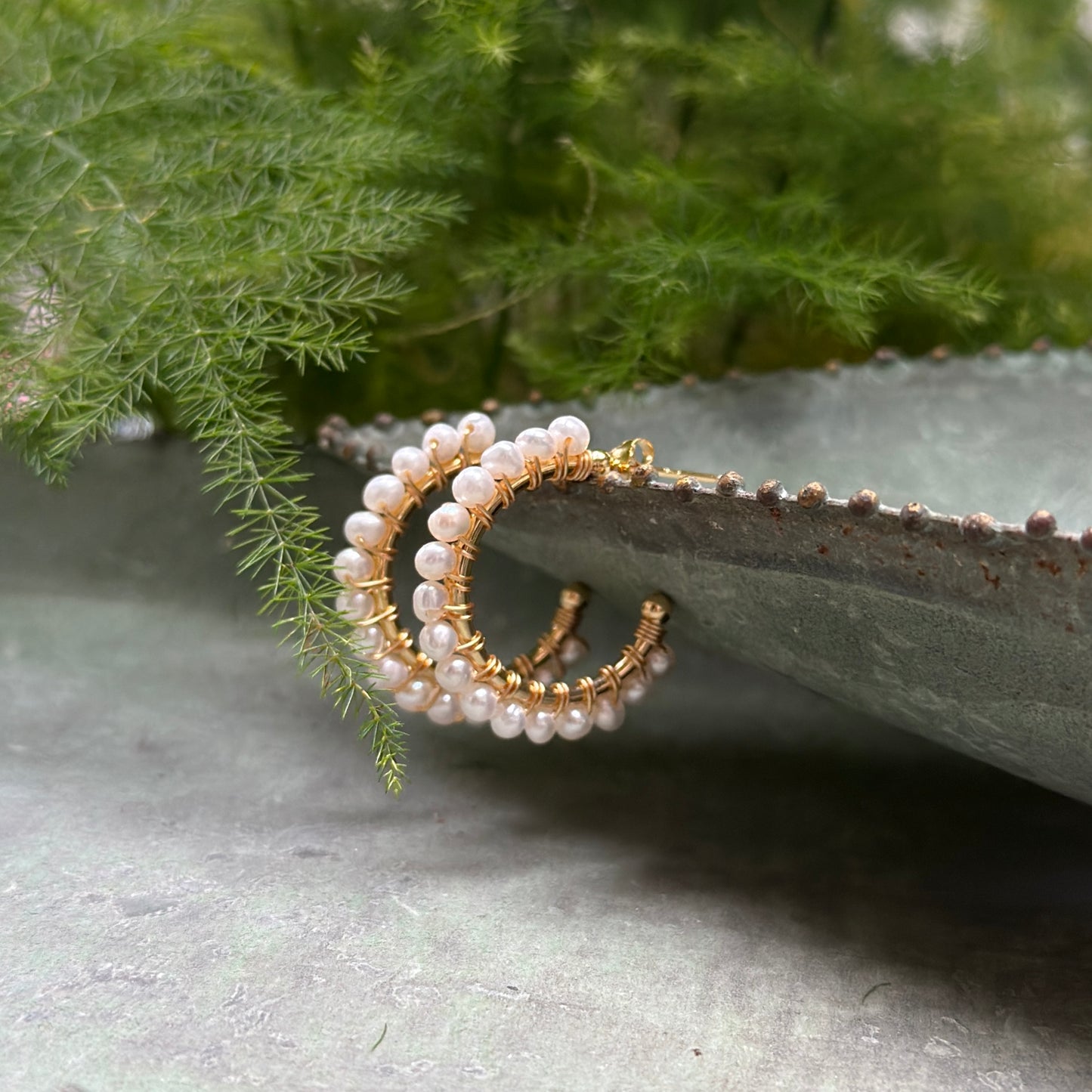 Freshwater Pearl Mini+ Hoop Beaded Earrings