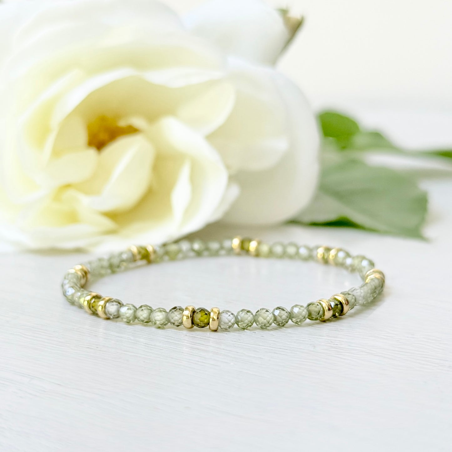Olive Peridot & Double Gold Nugget Stretchy Gemstone Bracelet