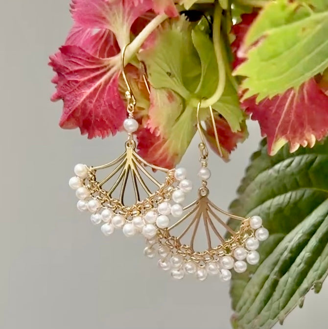 Freshwater Pearl Rolo Fan Beaded Earrings