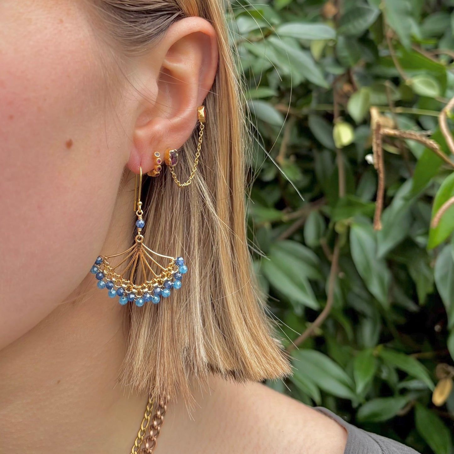 Royal Blue Azurite & Dark Cornflower Blue Kyanite Rolo Fan Beaded Earrings