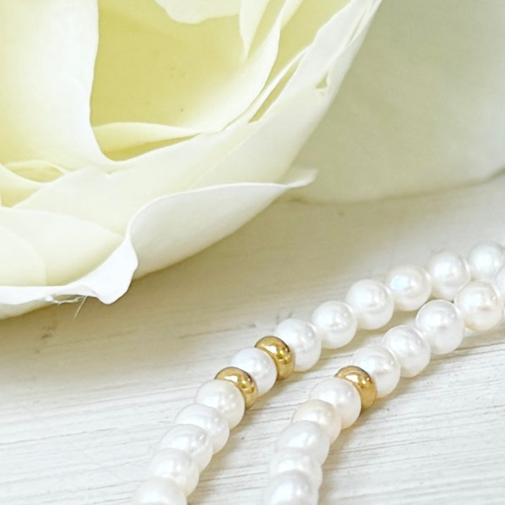 Freshwater Pearl & Double Gold Nugget Stretchy Gemstone Bracelet