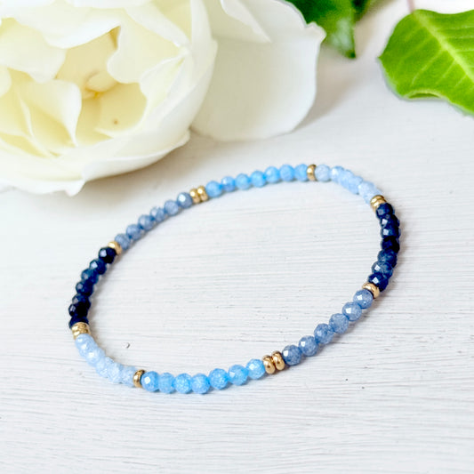 Blue Ombré & Gold Nugget Stretchy Gemstone Bracelet