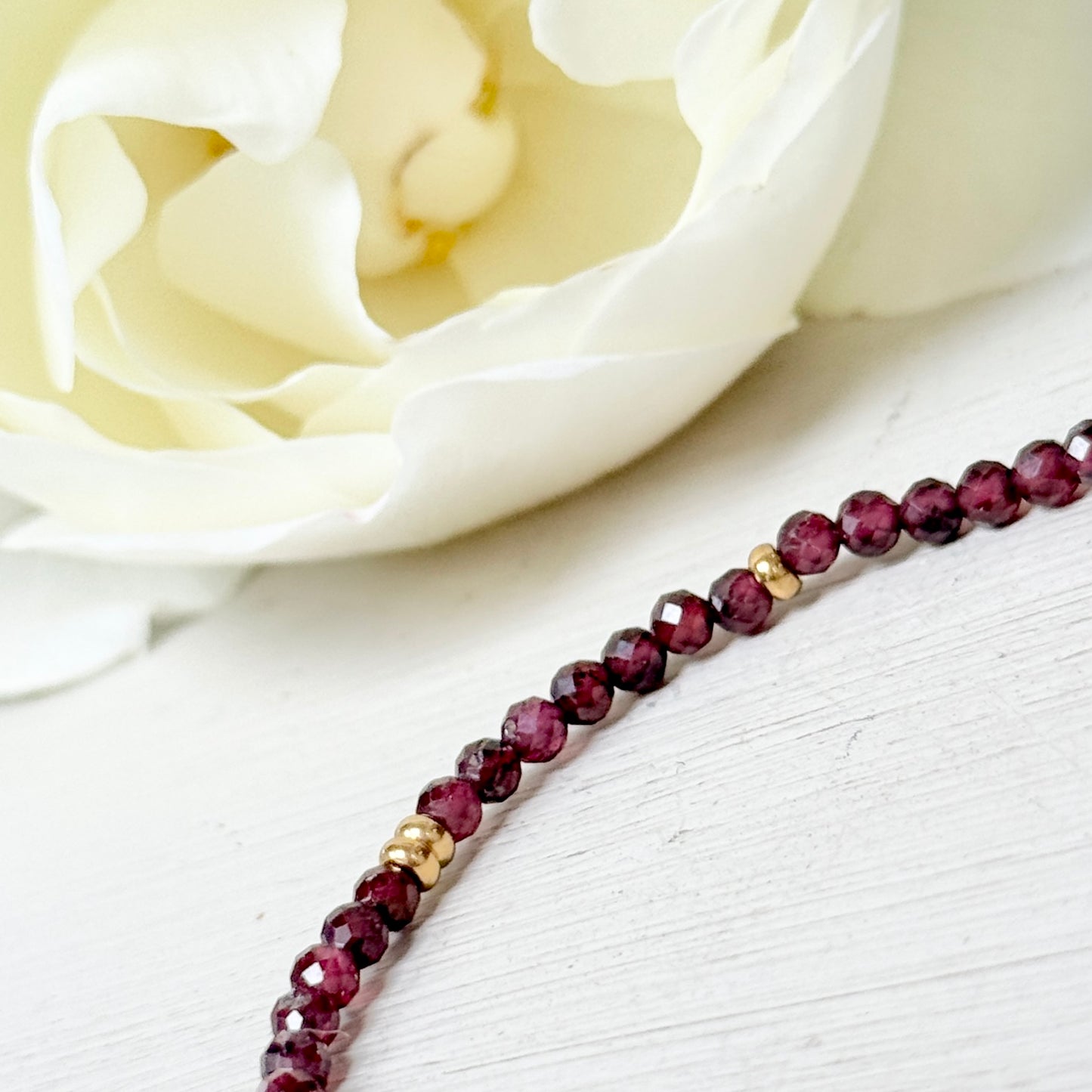 Burgundy Garnet & Gold Nugget Stretchy Gemstone Bracelet