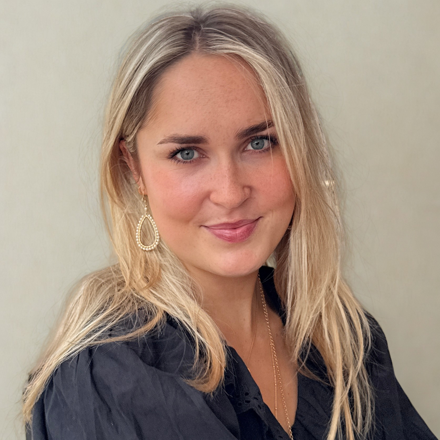 Freshwater Pearl Long Teardrop Beaded Earrings