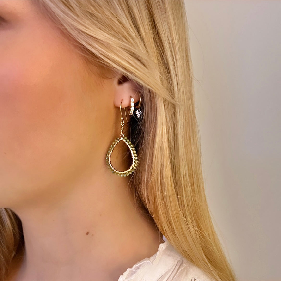 Taupe Agate Peardrop Beaded Earrings